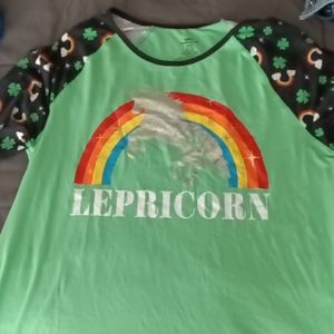 Brand New quarter sleeve St. Patrick's day shirt